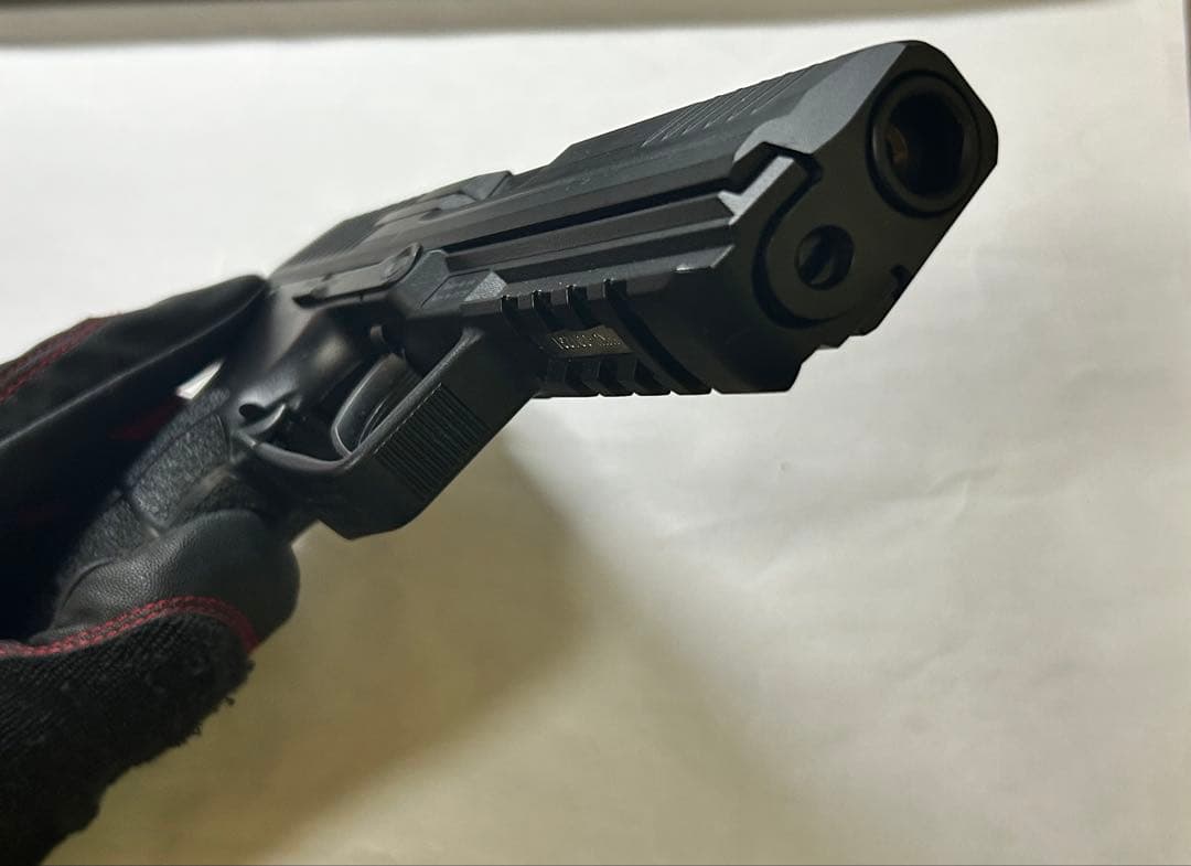 い*ん様 東京マルイ製ガスガン（H&K hk45）ホルスター、6ミリdd弾付き