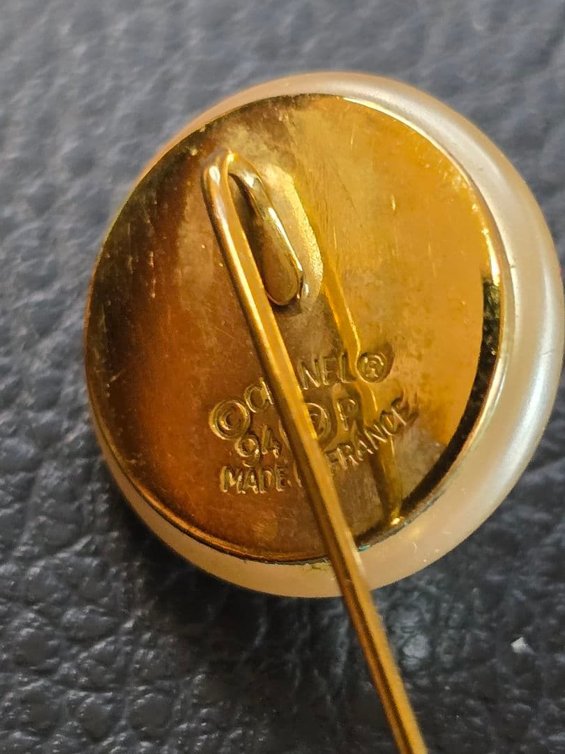 美品＊CHANEL シャネル　＊ パールピンブローチ