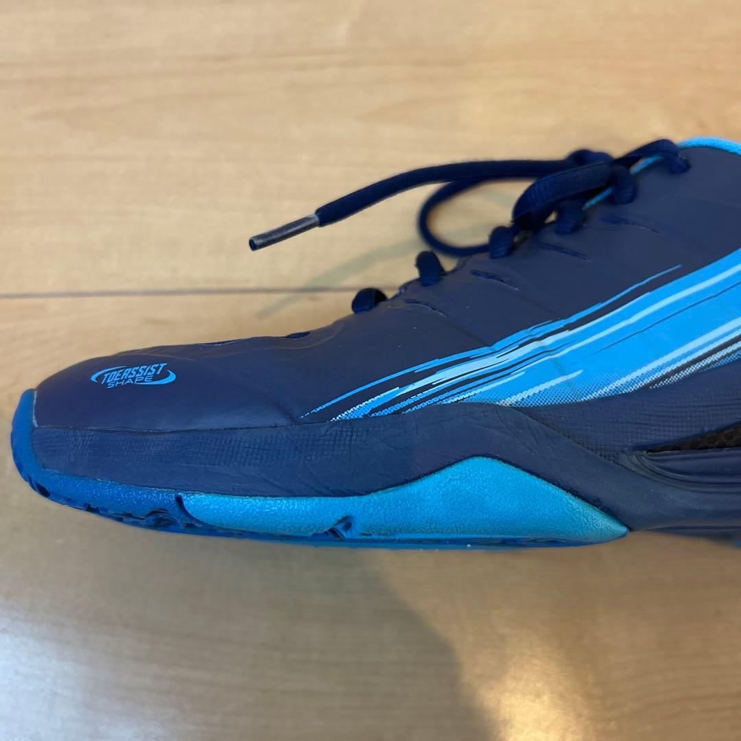 【未使用に近い】ヨネックス パワークッション エアラスダッシュ 27.0cm