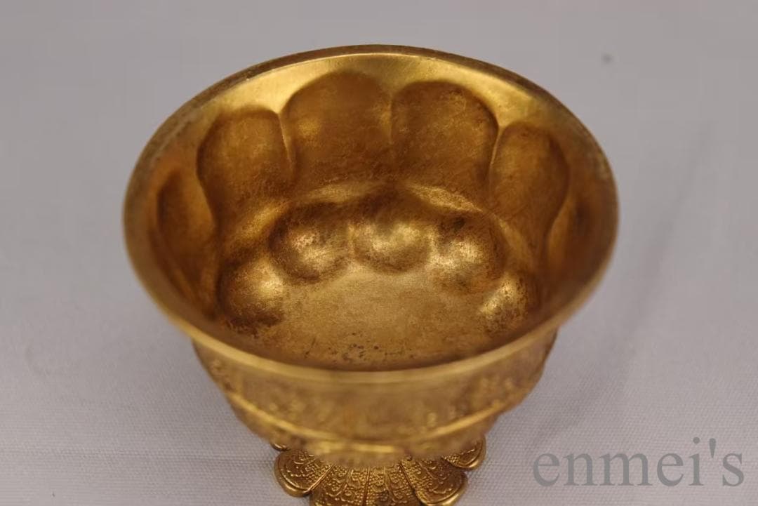 中国古美術 旧蔵 清代 鍍金銅酒杯 精銅製 純手作り 小盃 鍍金装飾 文房雅品