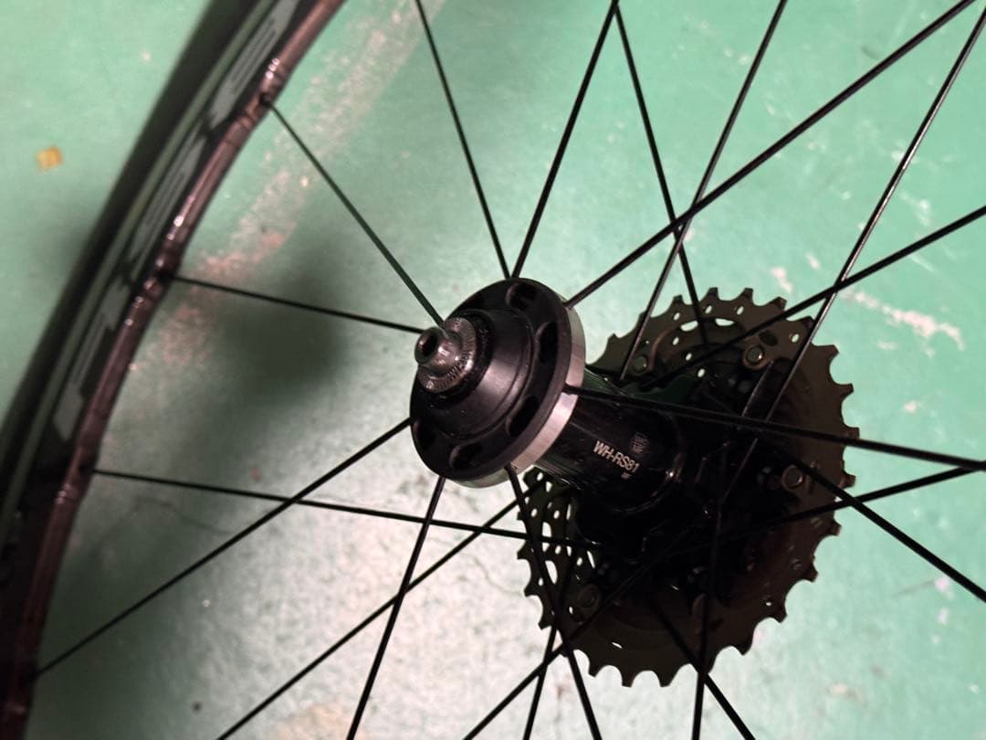 手渡限定　レア! WH-RS81 C35 チューブレスレディ