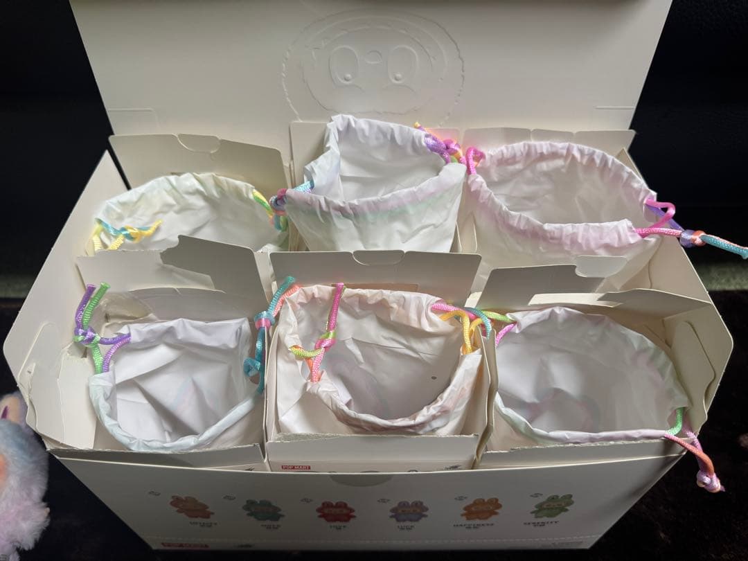 ラブブ 正規品 Labubu Big into Energy アソートボックス