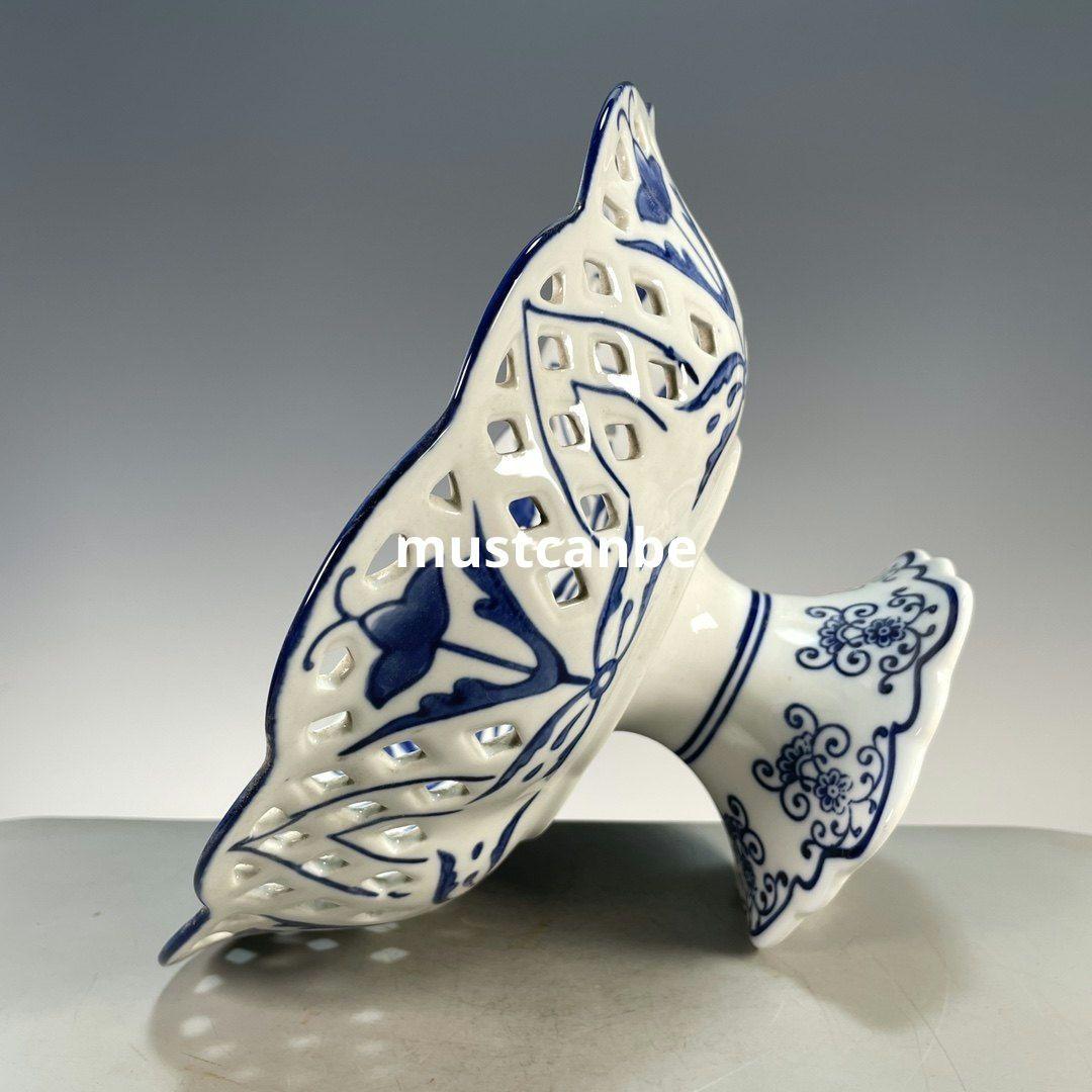 中国美術 青花磁纏枝花卉透かし彫り花果盤 景徳鎮 陶磁器 装飾品 工芸品 置物