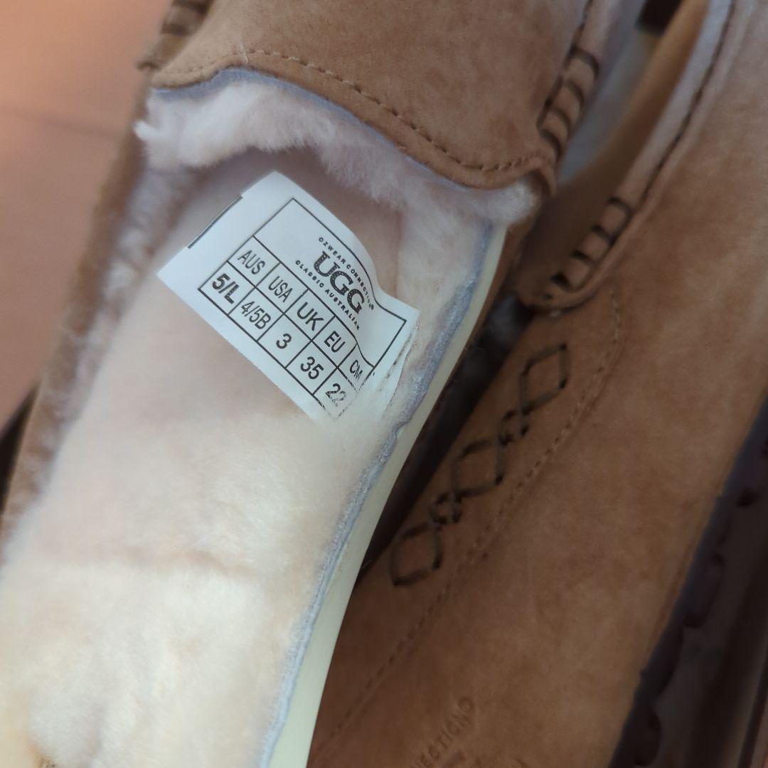 UGGオーストラリア　ローファー