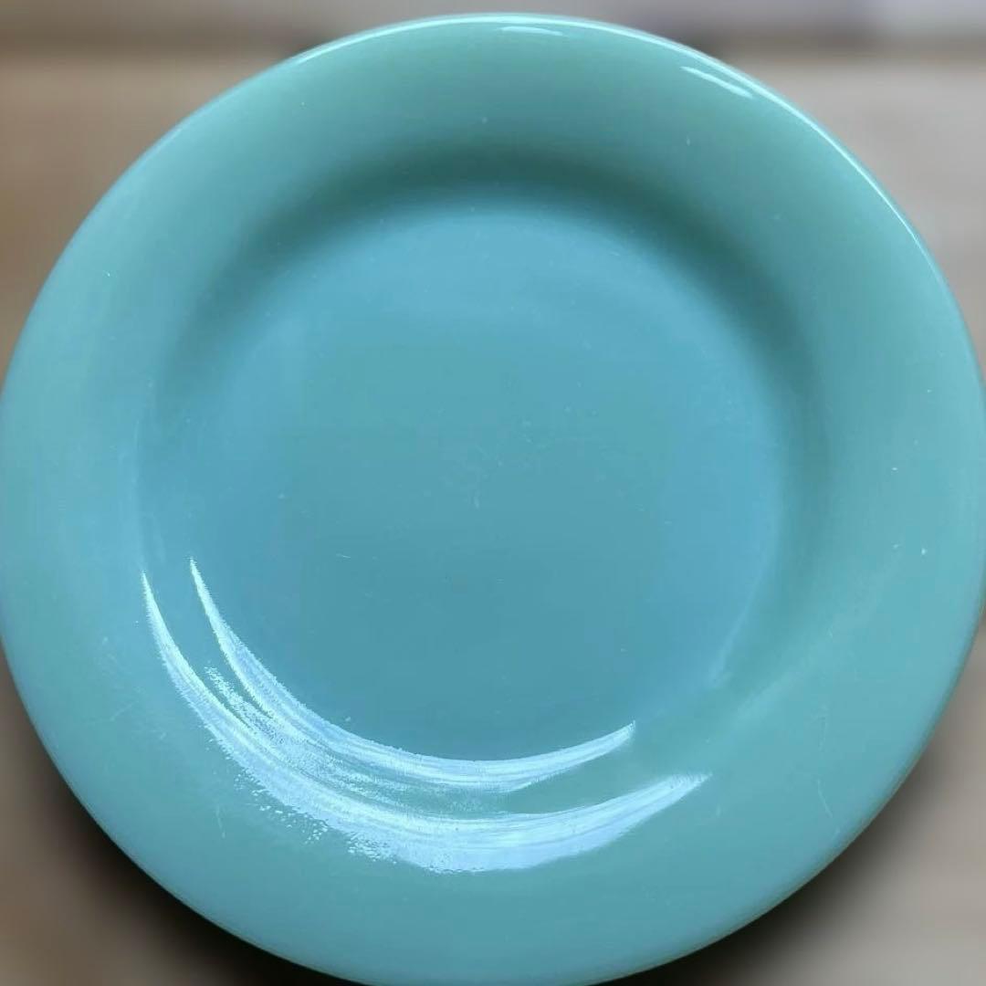 BUCO様ファイヤーキングパイ&サラダプレート2セット＋カップ＆ソーサー2セット