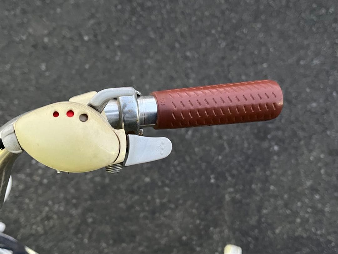 と*ち様 〓中古美品ブリヂストン女の子自転車〓リコリーナ24インチ★ブルー※配達