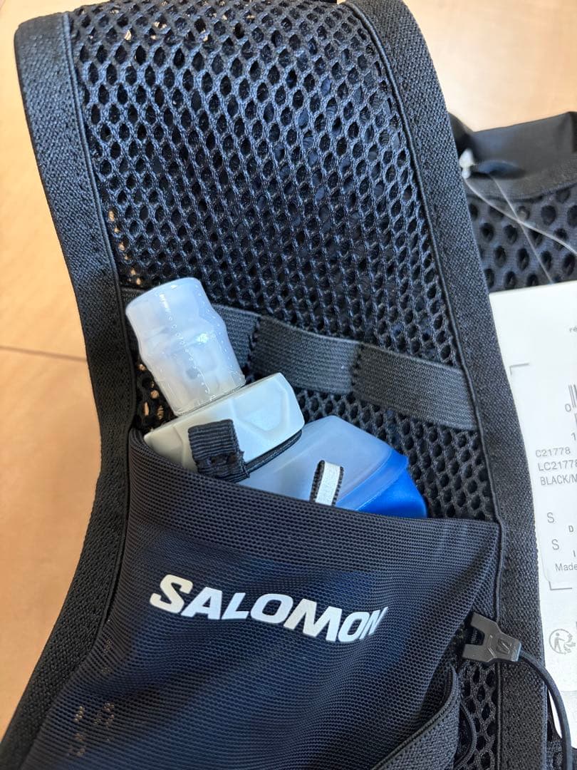 サロモン ランニング バックパック アクティブスキン8 LC2177800