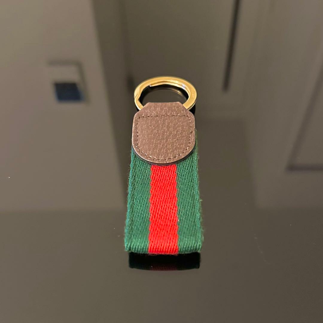 GUCCI GGロゴ キーリング グリーン/レッド