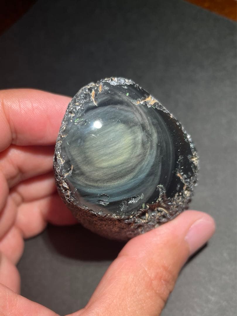 研磨品　十勝石玲瓏　レインボーシラー