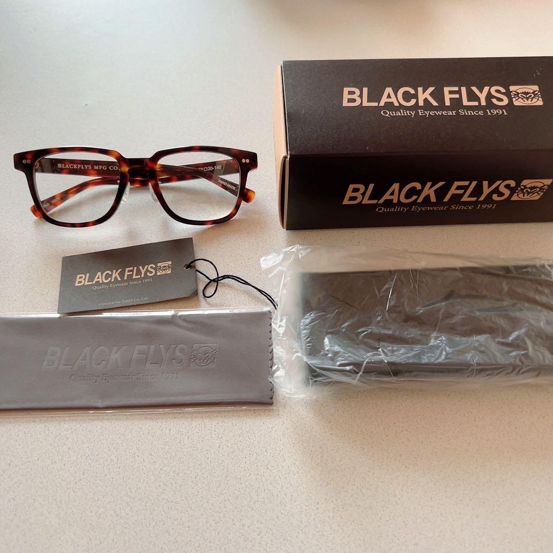 BLACK FLYS サングラス
