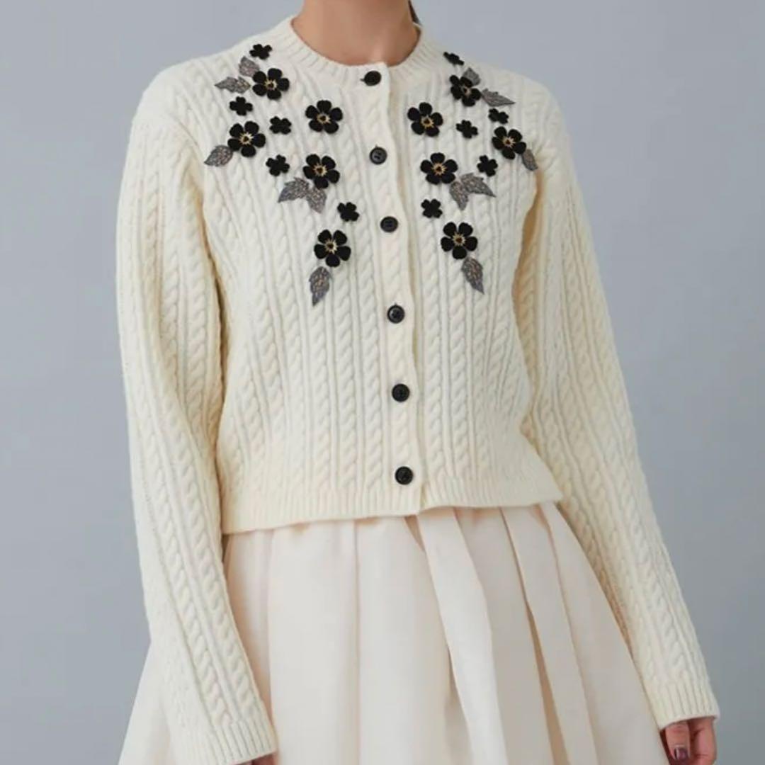 美品✨ セブンテン アップリケケーブルカーディガン オフホワイト 2024 S