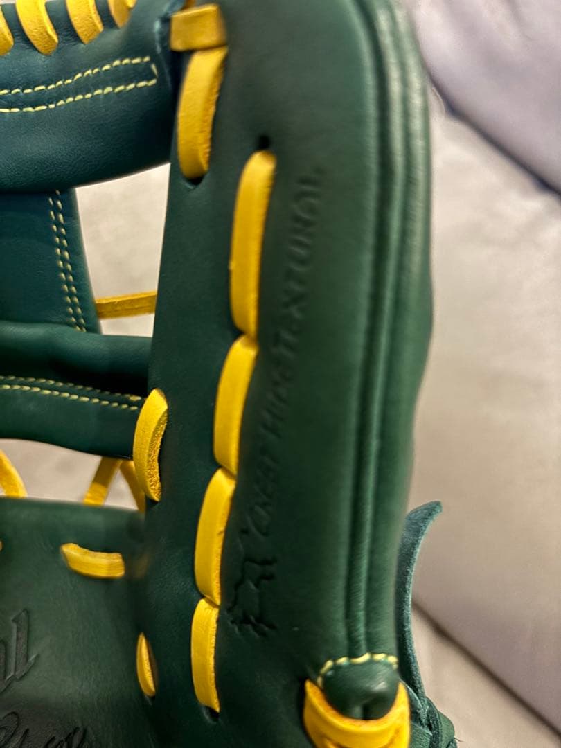 三連休特価　ミズノ　グローバルエリート　軟式グローブ　左投げ　内野手用　左