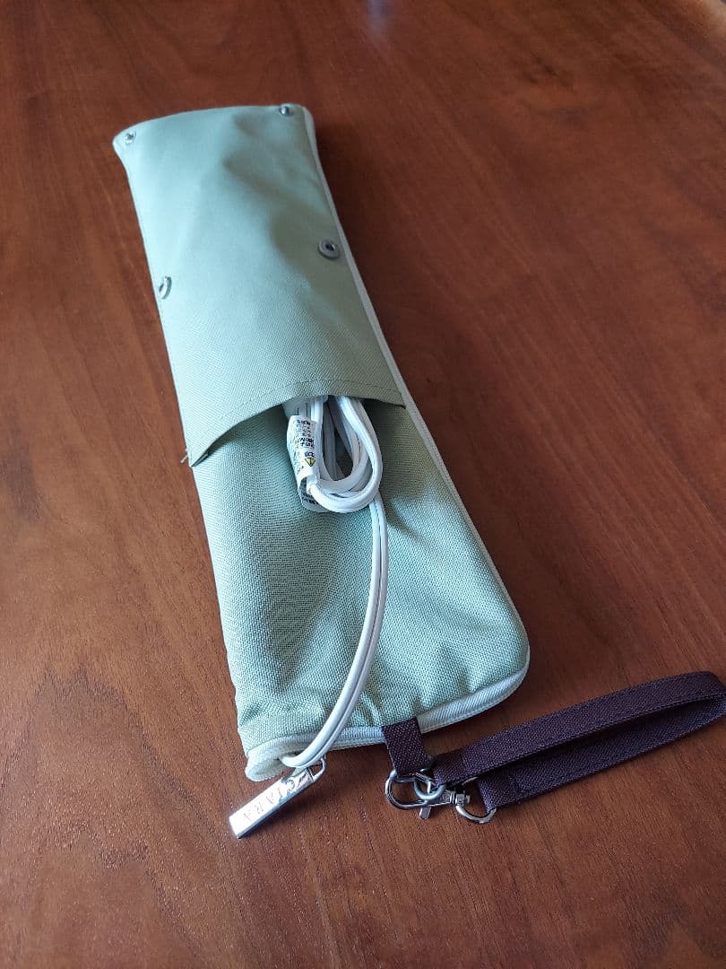 ReFa ストレートヘアアイロン RE-AC02A　ヘアアイロンポーチ付です