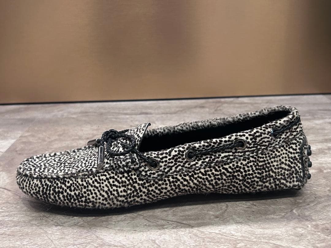 TOD'S ハラコ イントレチャートリボン ドライビングシューズ ローファー