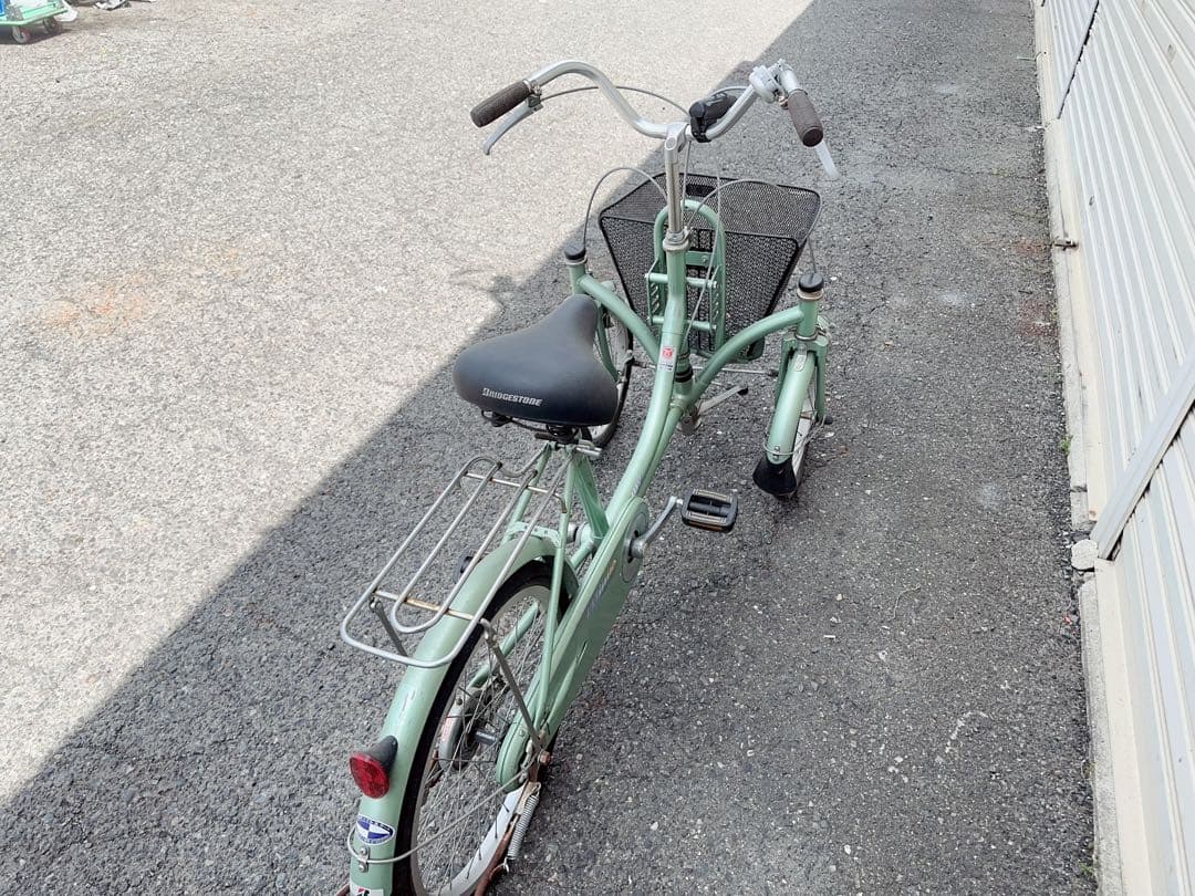 【大阪市周辺限定】ミントグリーン 三輪自転車 前カゴ付き