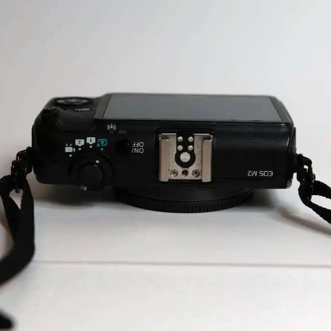 Canon EOS M2 ブラック ミラーレスカメラ