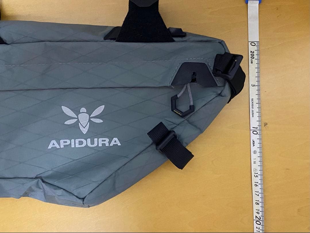 APIDURA フレームバッグ　Lサイズ