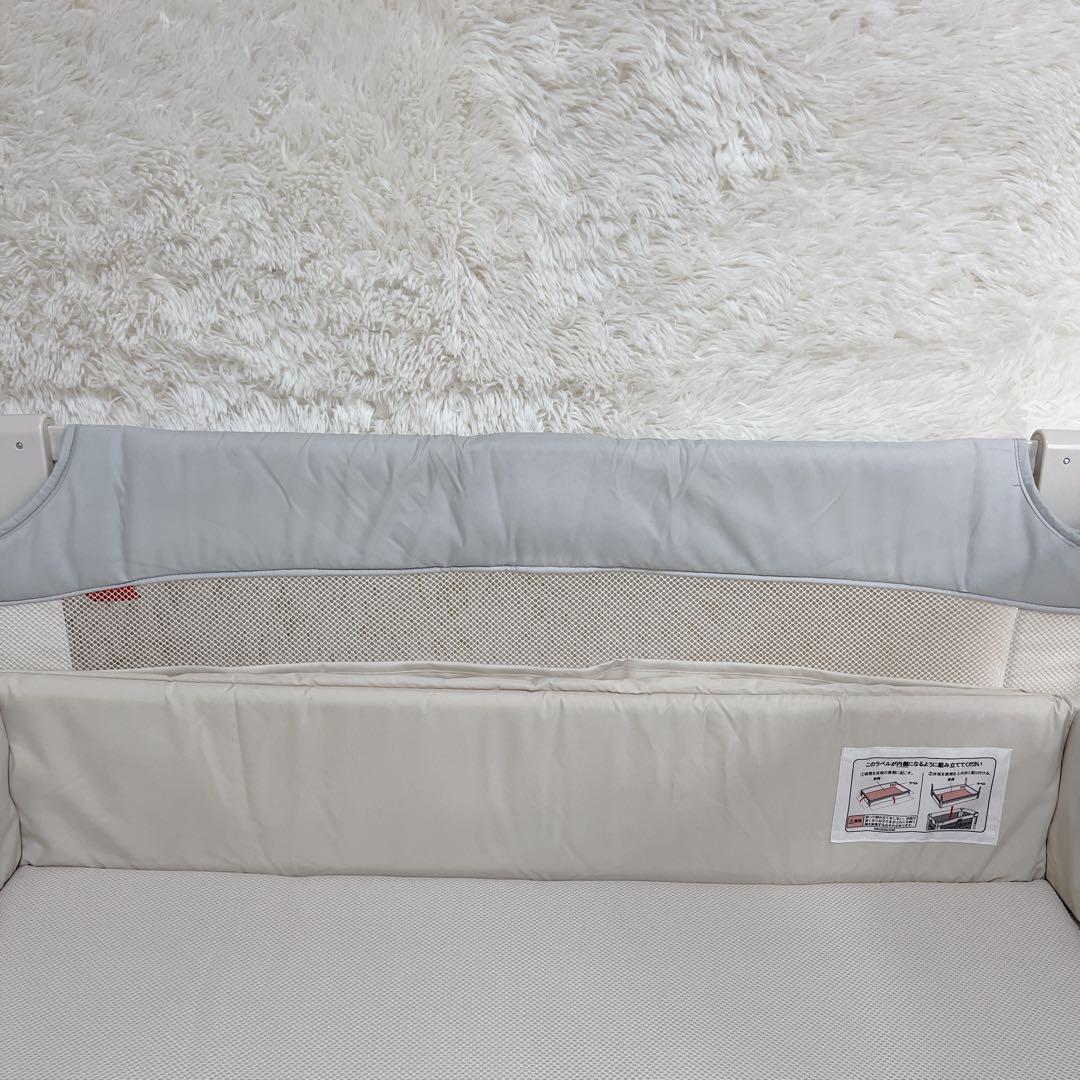 アップリカ　ココネルエアーAB ホワイトグレー