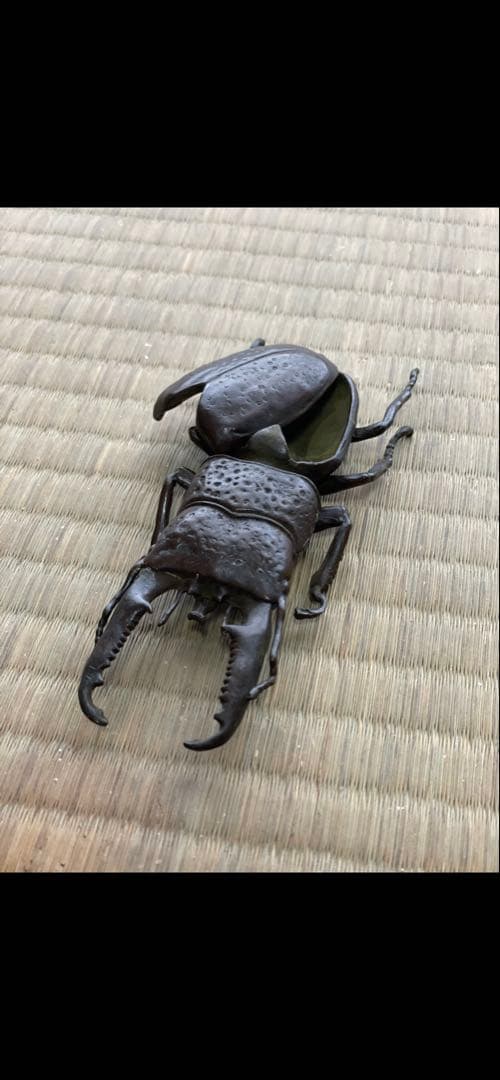 銅製　鍬形　金属工芸品