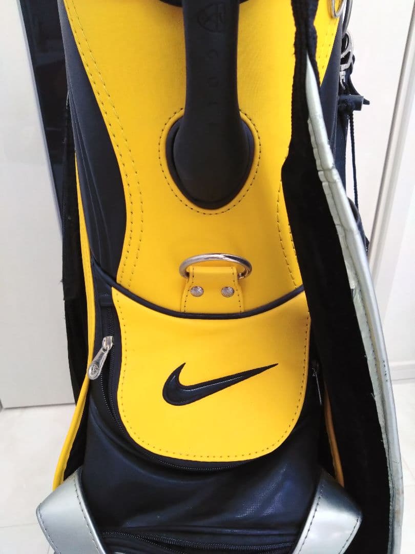 ナイキ ゴルフバッグ サスクワッチ イグナイト アイアンセット