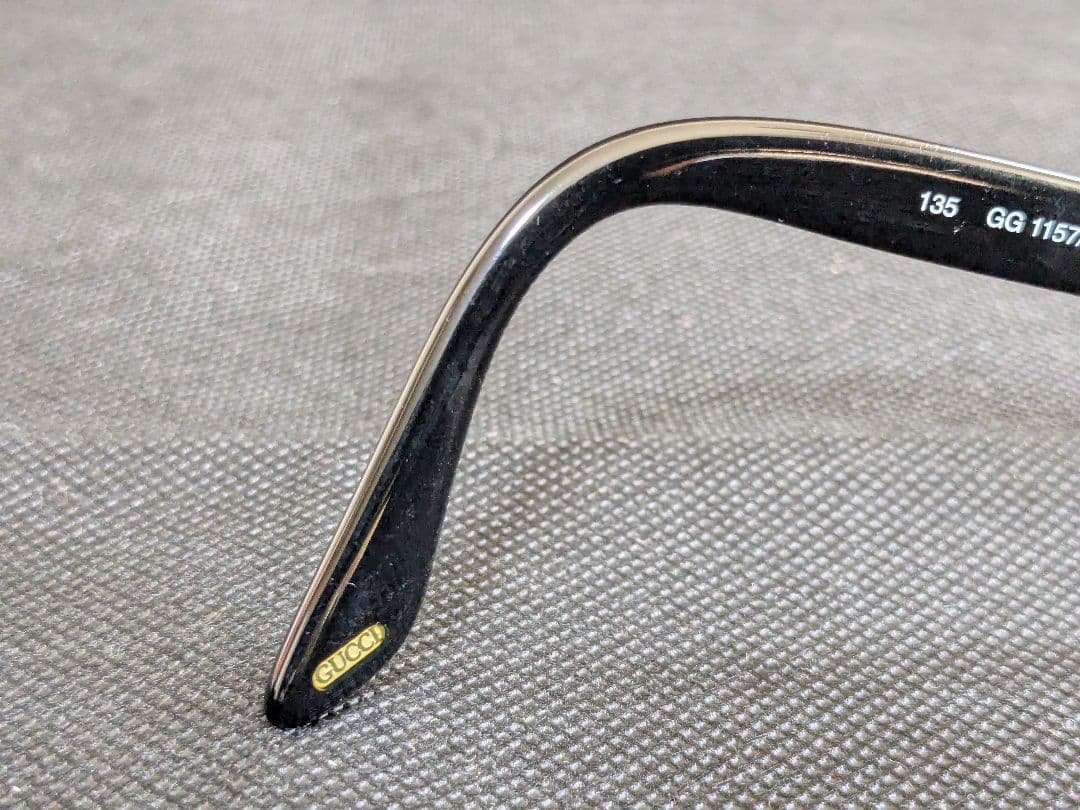 マ*ズ様 GUCCI サングラス 黒 メガネ ケース付 ヴィンテージ