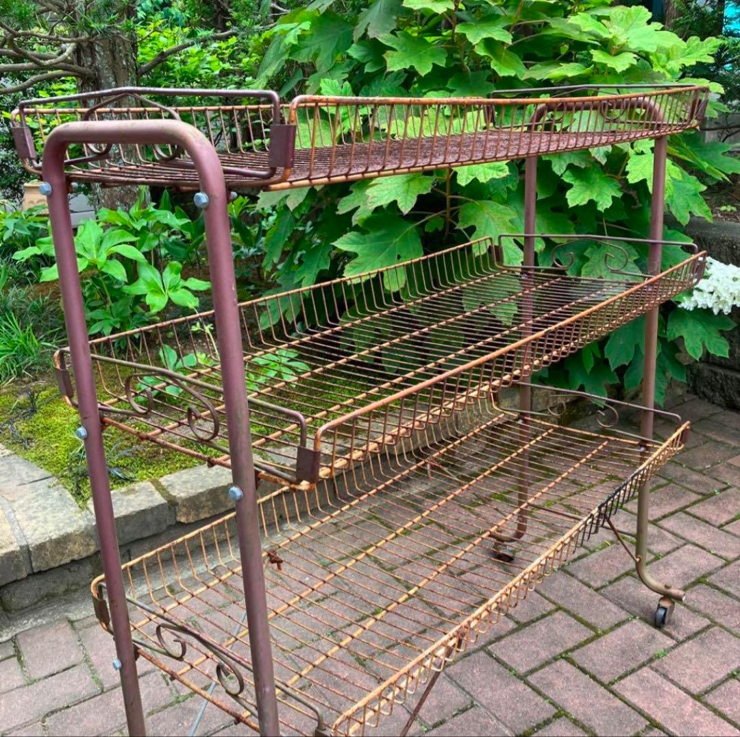 引取り歓迎　ワイヤーラック　古家具　ビンテージ　棚　什器　シャビー