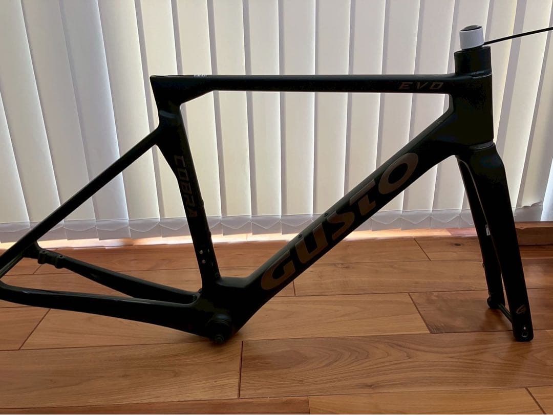 【GUSTO COBRA 2024】ロードバイクフレーム ブラックコーティング済
