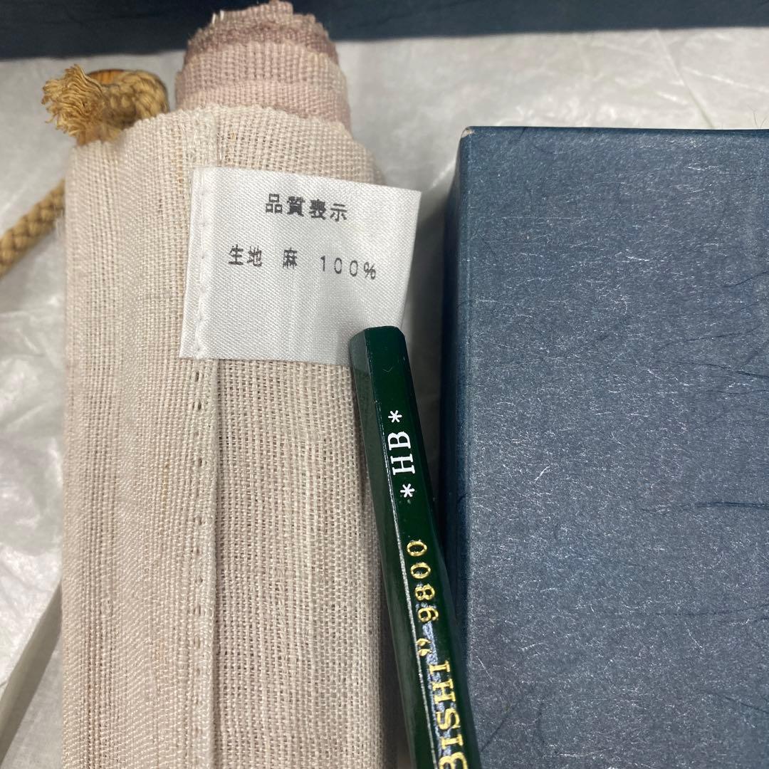 掛け軸　工房　かさ音　ろうけつ染め　染め物　麻