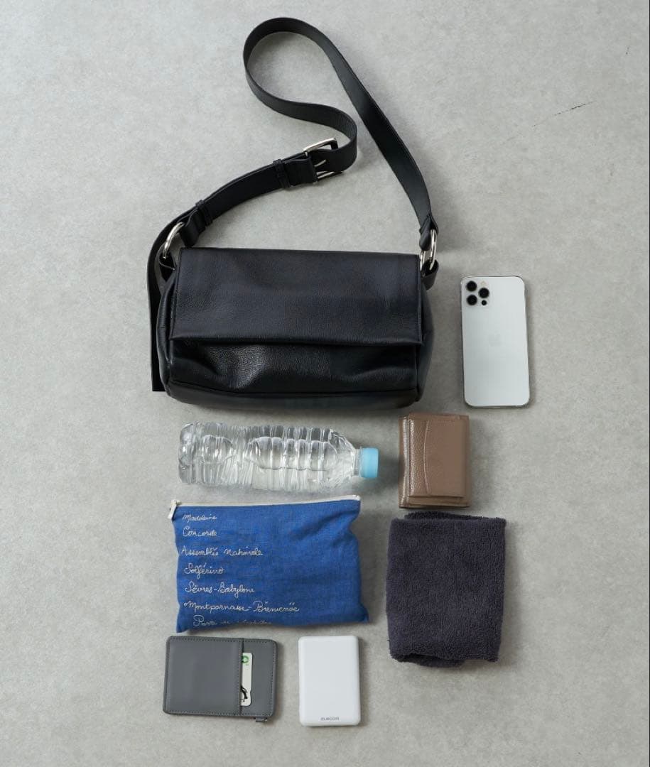 ビアズリー ショルダーbag ⭐︎BEARDSREY⭐︎