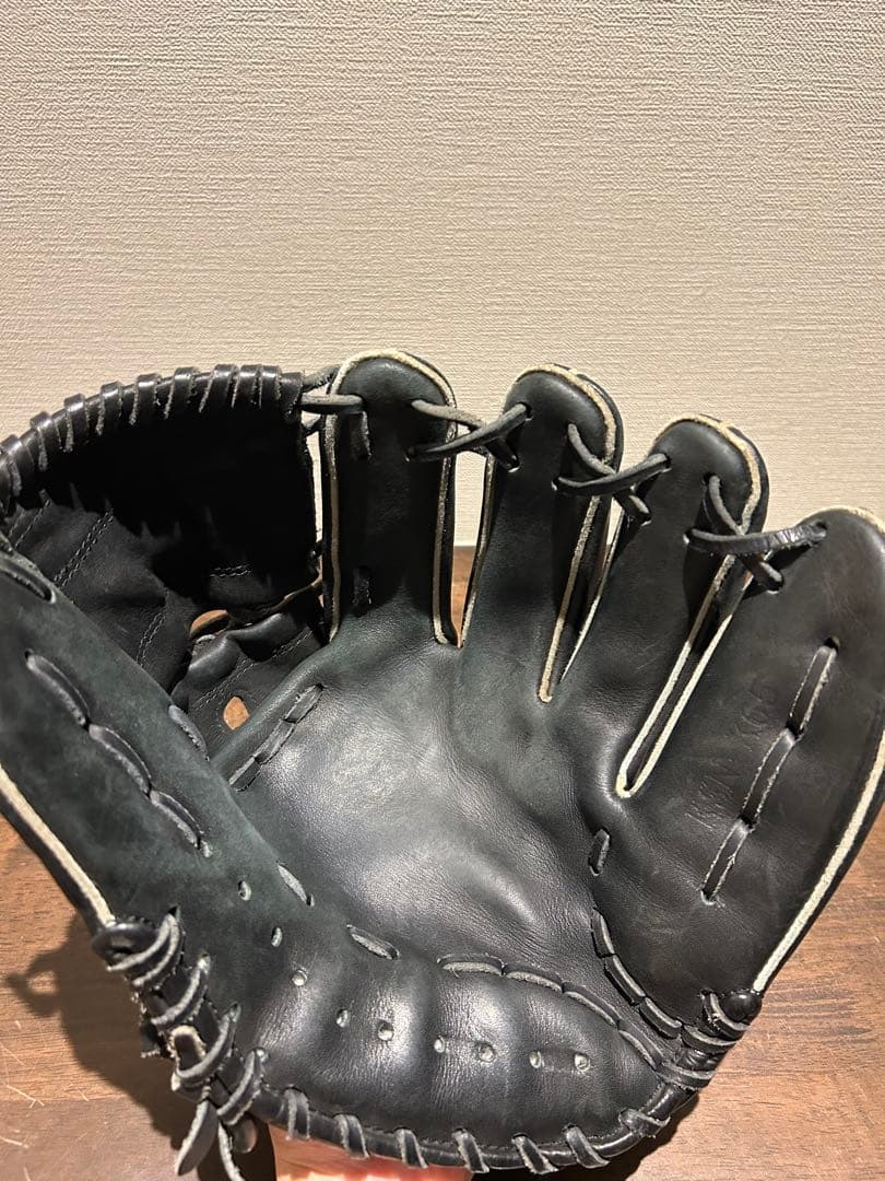 久保田スラッガー Slugger 軟式グローブ 黒（投手兼内野手用）