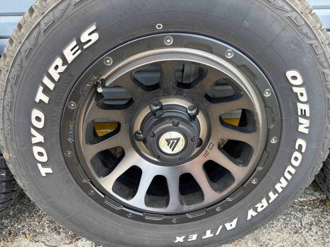 キ*猫様 デルタフォースオーバル 215/70R16 スズキジムニーDELTA