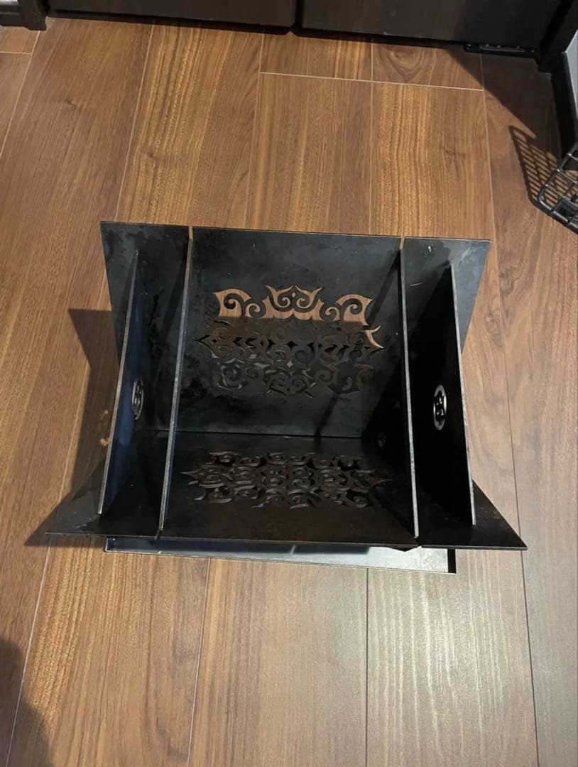 早い者勝ちASOBUGU 黒皮鉄板　AINUアイヌ 焚火台　ケース付き