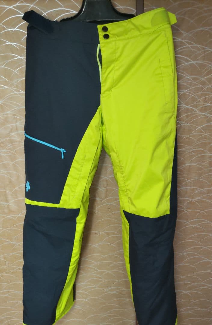 極美良品 DESCENT デサント 上下 サイズO ウエスト L-O