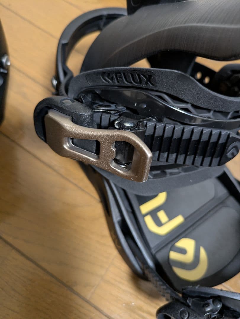 FLUX XV スノーボードビンディング ブラック