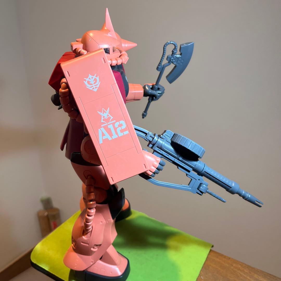 メガサイズ MS-06S シャア専用ザク II 完成品