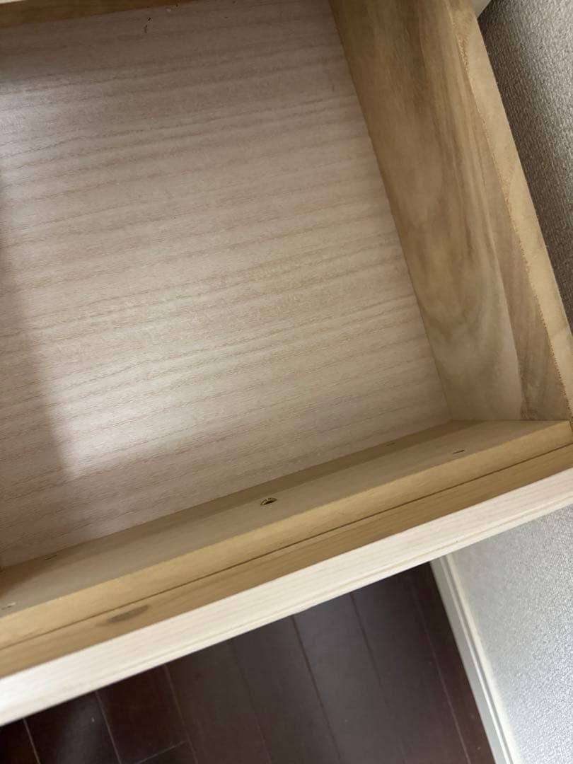 送料込み　本棚　白　クリーム　完成品