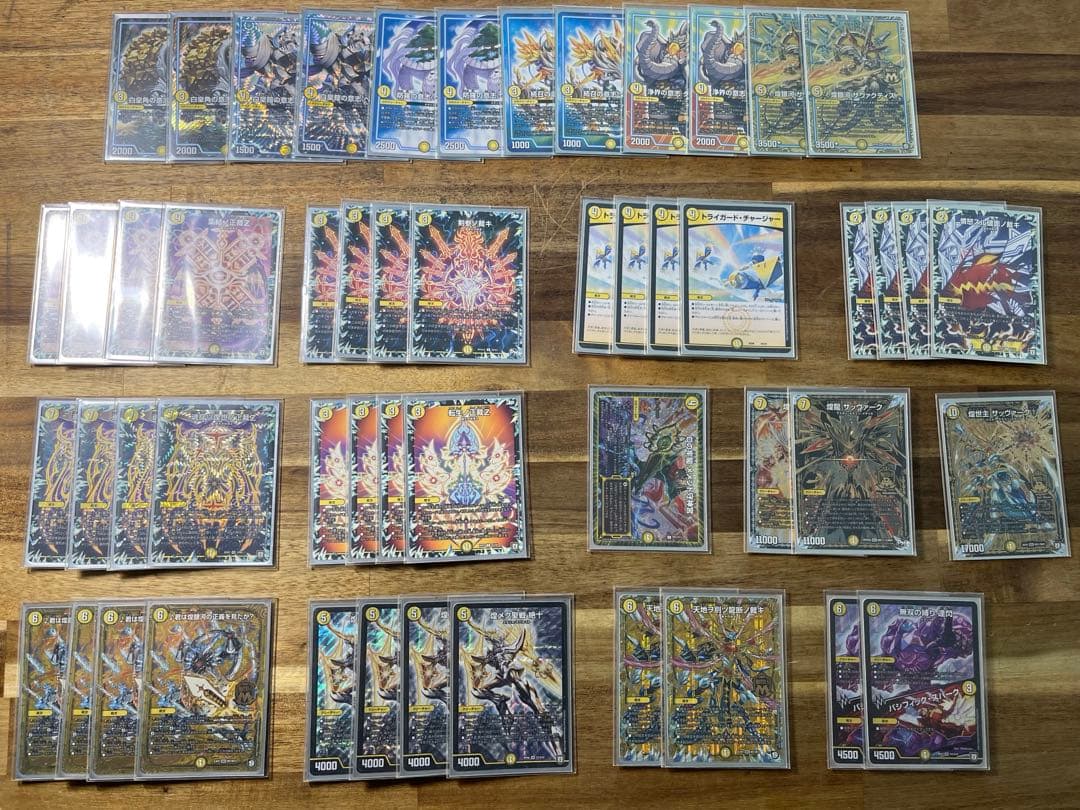 デュエマ 6デッキ＋レアカード、限定スリーブさらにデッキケース付き