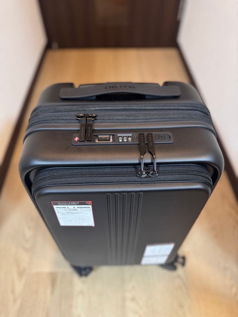 MAIMO社 STAND U plusフロントオープンキャリーケース、機内持込可