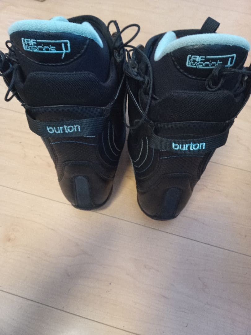 スノーボード　ブーツ　レディース　23cm