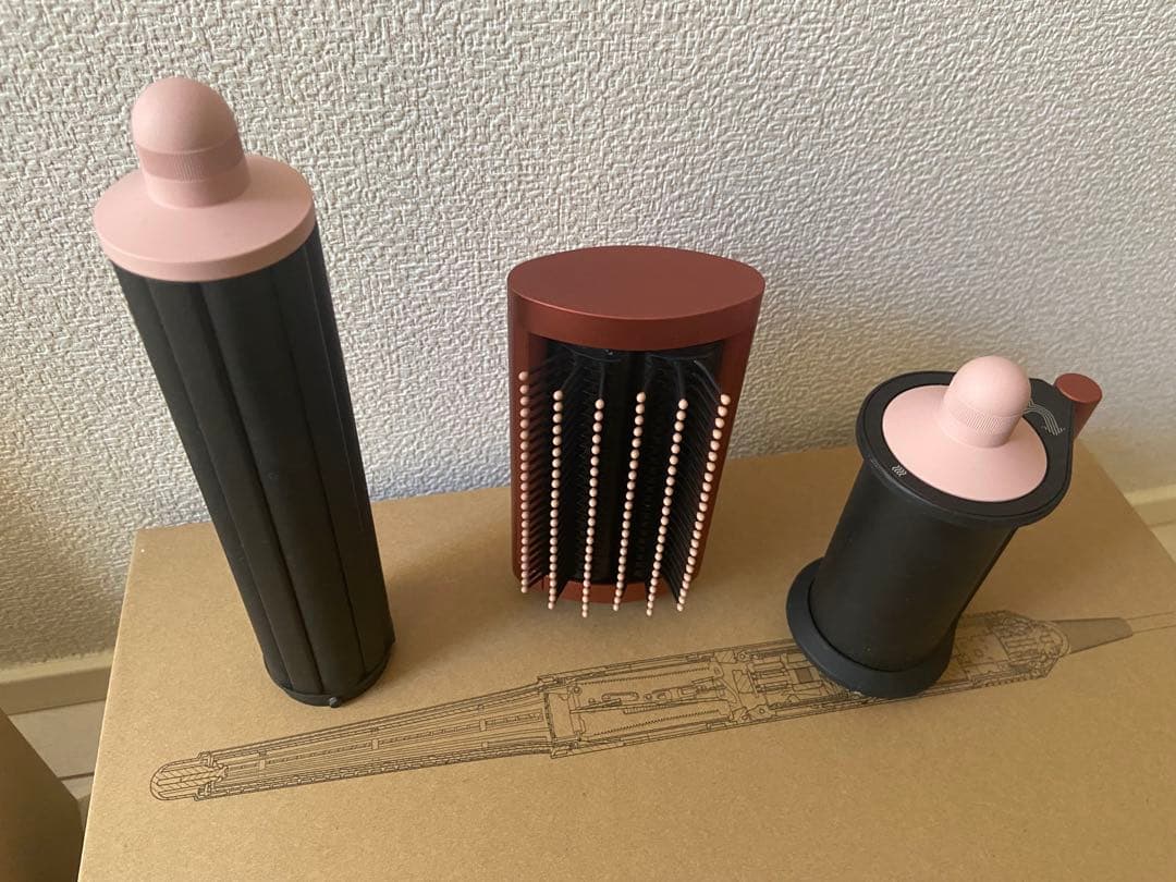 美品　Dyson air wrap i.d.ダイソン　新品ポーチ付